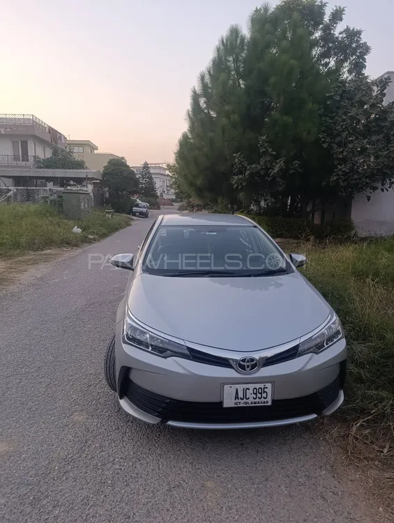 Toyota Corolla 2018 for Sale in Islamabad Image-1