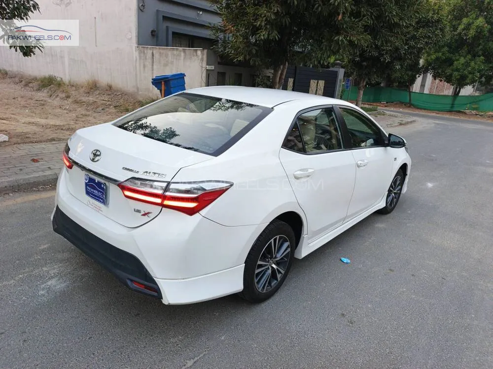 Toyota Corolla 2021 for Sale in Lahore Toyota Corolla 2021 for Sale in Lahore Image-5