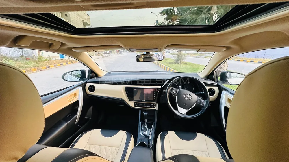 Toyota Corolla 2021 for Sale in Islamabad Toyota Corolla 2021 for Sale in Islamabad Image-5