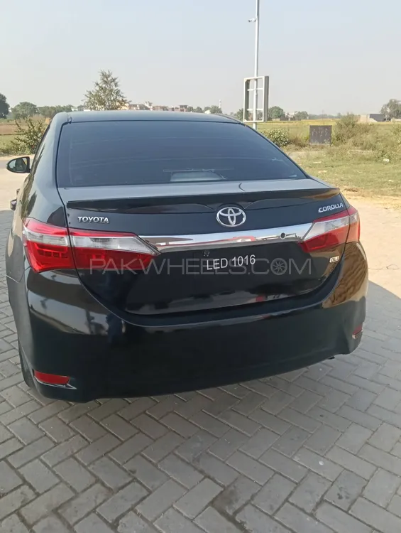 ٹویوٹا کرولا 2015 for Sale in جہلم ٹویوٹا کرولا 2015 for Sale in جہلم Image-4