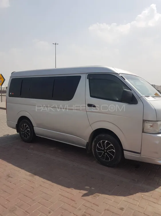 ٹویوٹا ہائی ایس 2007 for Sale in گجرانوالہ ٹویوٹا ہائی ایس 2007 for Sale in گجرانوالہ Image-6
