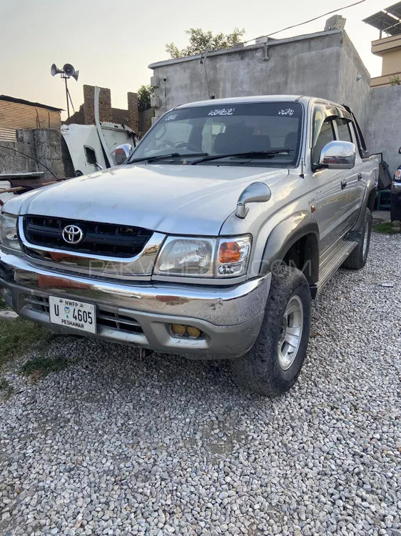 Toyota Hilux 2003 for Sale in Islamabad Image-1