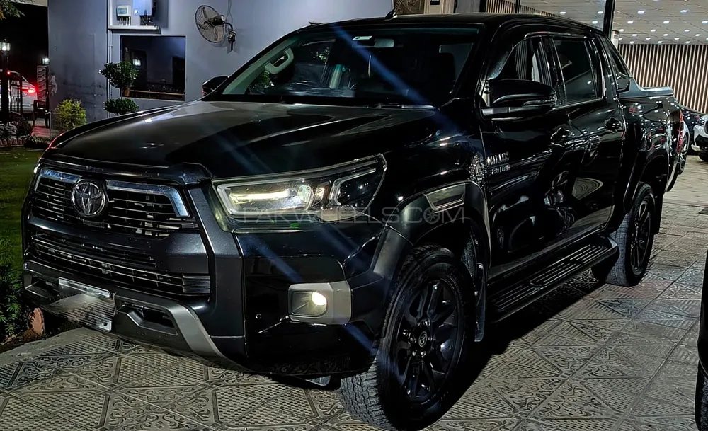 Toyota Hilux 2022 for Sale in Islamabad Image-1