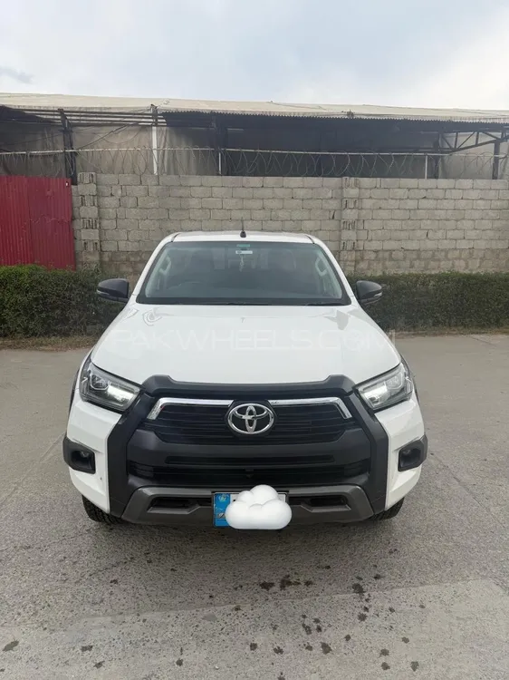 Toyota Hilux 2022 for Sale in Islamabad Image-1