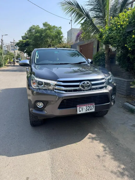Toyota Hilux 2019 for Sale in Karachi Image-1
