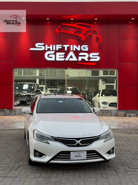 Toyota Mark X 2014 for Sale in Islamabad Image-1