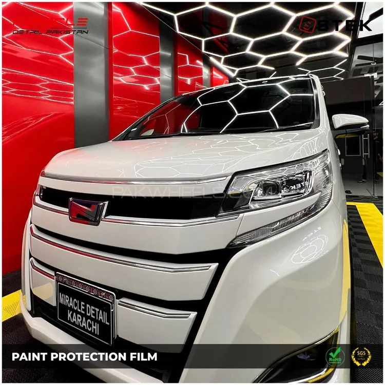 Toyota Noah 2018 for Sale in Karachi Image-1