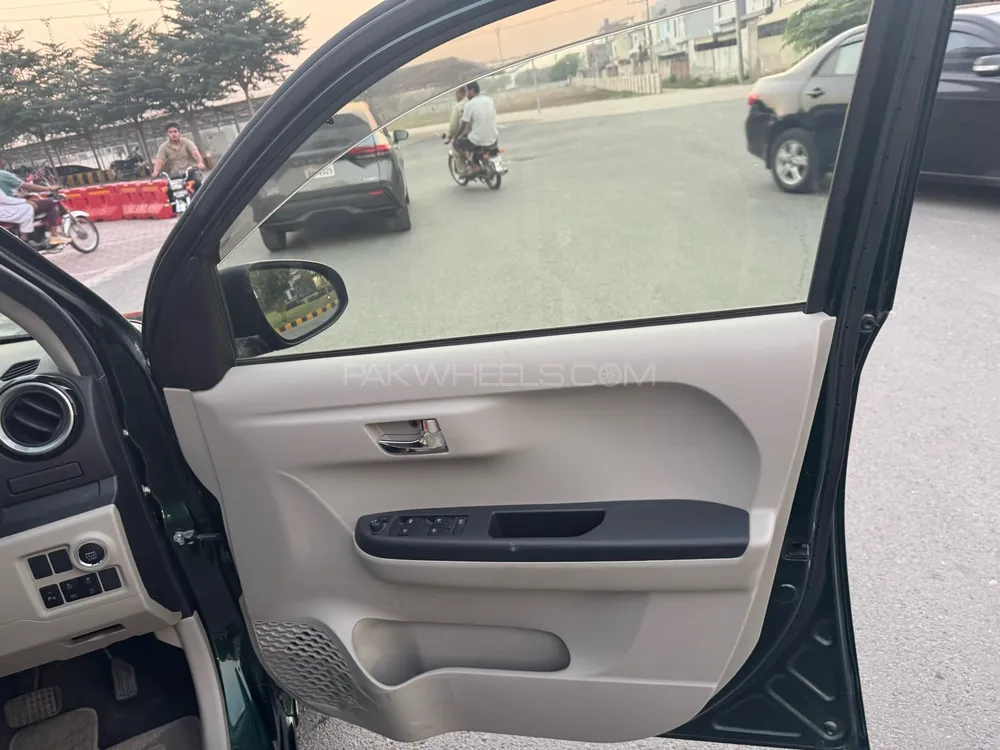 Toyota Passo 2020 for Sale in Lahore Toyota Passo 2020 for Sale in Lahore Image-11