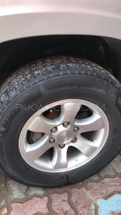 Toyota Prado 2004 for Sale in Lahore Toyota Prado 2004 for Sale in Lahore Image-10