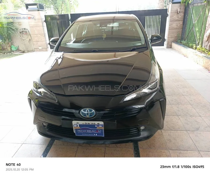 Toyota Prius 2019 for Sale in Lahore Image-1