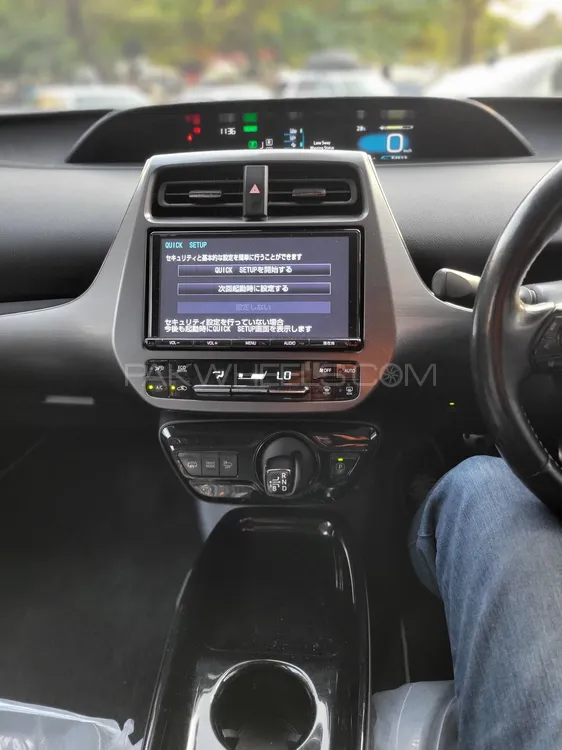 Toyota Prius 2018 for Sale in Islamabad Toyota Prius 2018 for Sale in Islamabad Image-19
