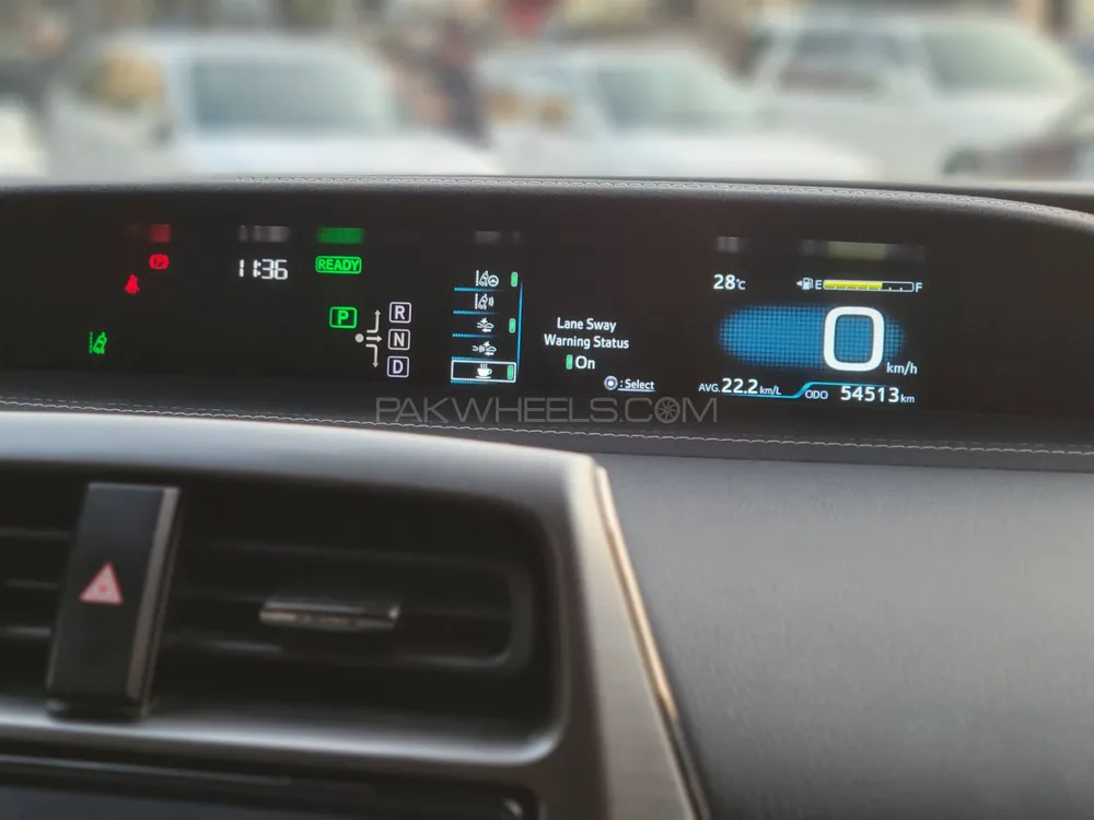 Toyota Prius 2018 for Sale in Islamabad Toyota Prius 2018 for Sale in Islamabad Image-20
