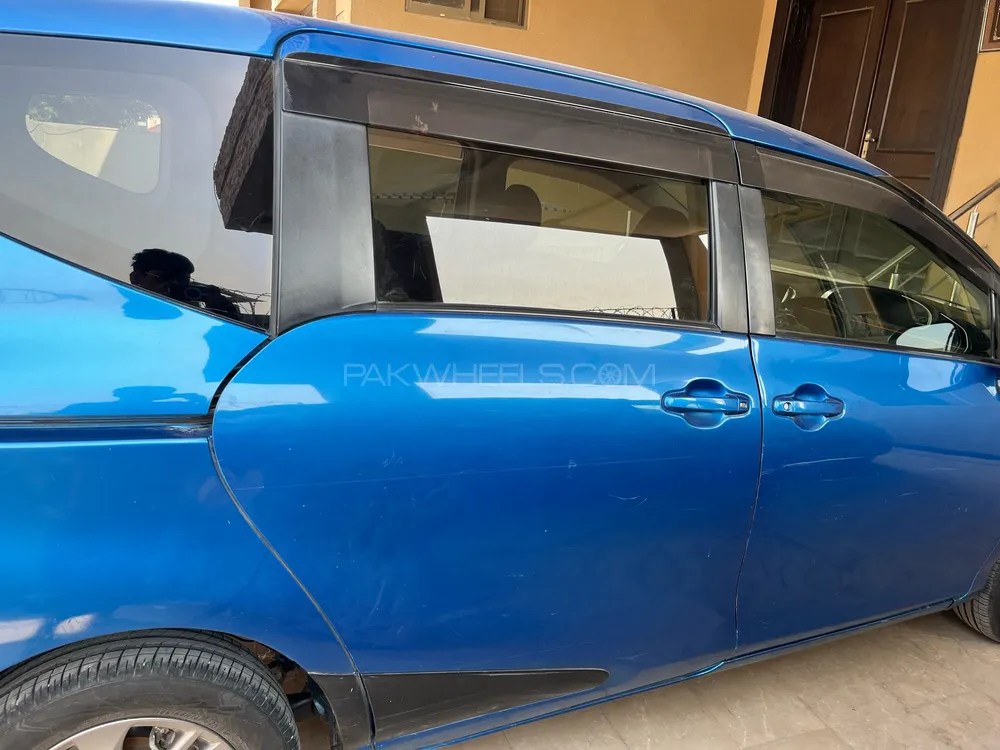 Toyota Sienta 2016 for Sale in Rawalpindi Toyota Sienta 2016 for Sale in Rawalpindi Image-6
