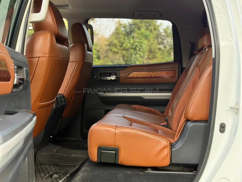 Toyota Tundra 2017 for Sale in Islamabad Toyota Tundra 2017 for Sale in Islamabad Image-7