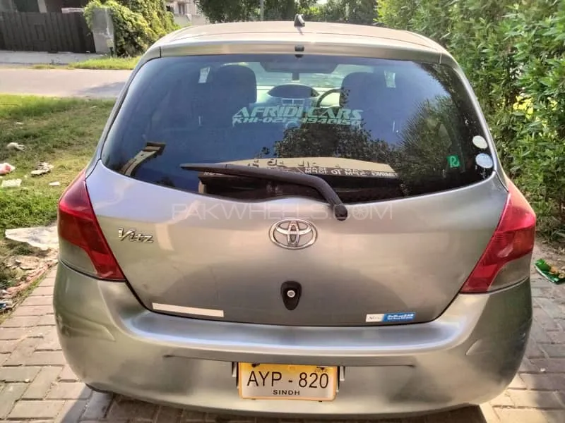 Toyota Vitz 2009 for Sale in Lahore Image-1