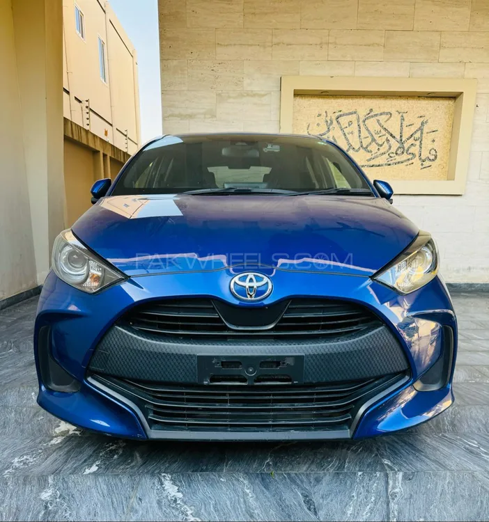 Toyota Yaris Hatchback 2022 for Sale in Lahore Image-1