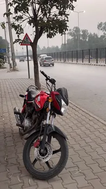 Honda CB 125F 2021