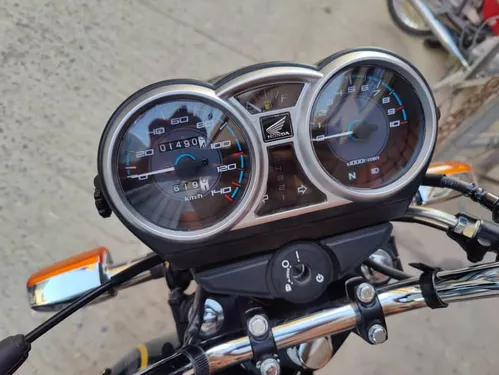 Honda CB 150F 2025