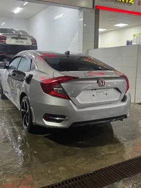 Honda Civic Oriel 1.8 i-VTEC CVT 2020