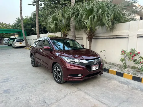 Honda Vezel Hybrid Z Style Edition 2015