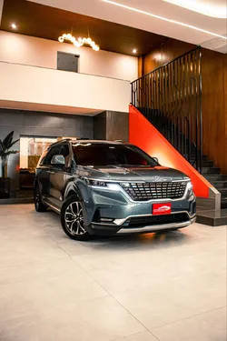 KIA Carnival Executive 2021
