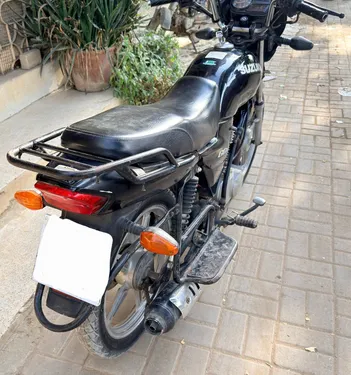 Suzuki GD 110S 2016