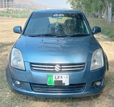 Suzuki Swift DLX 1.3 2012