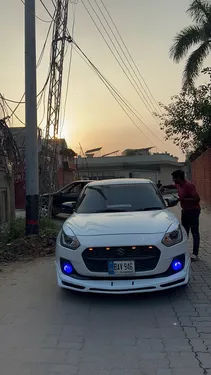 Suzuki Swift GLX CVT 2022