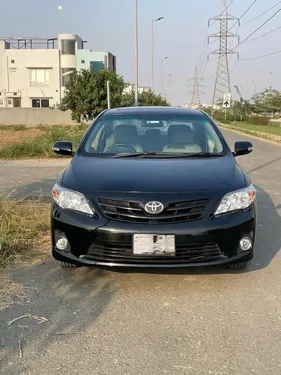 Toyota Corolla Altis SR Cruisetronic 1.8 2011