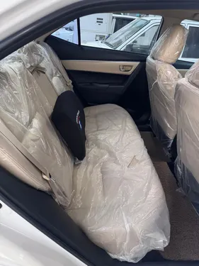 Toyota Corolla Altis Grande CVT-i 1.8 2018