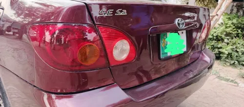 Toyota Corolla SE Saloon 2005