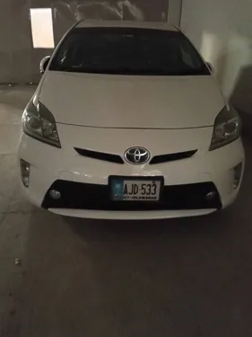 Toyota Prius S 1.8 2014