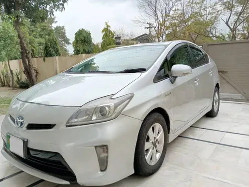 Toyota Prius S LED Edition 1.8 2013