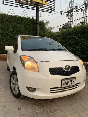Toyota Vitz F 1.0 2005