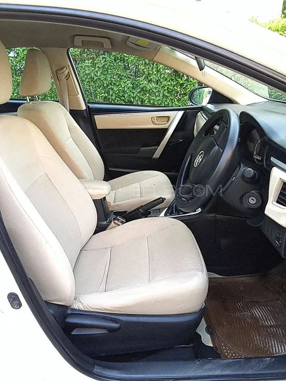 Toyota Corolla 2017 for Sale in Islamabad Toyota Corolla 2017 for Sale in Islamabad Image-5