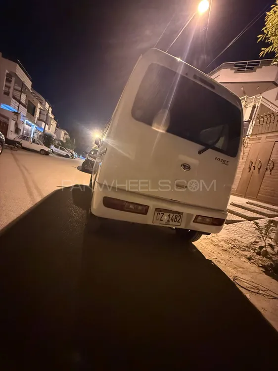 Daihatsu Hijet 2015 for Sale in Karachi Daihatsu Hijet 2015 for Sale in Karachi Image-2