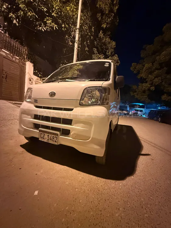 Daihatsu Hijet 2015 for Sale in Karachi Daihatsu Hijet 2015 for Sale in Karachi Image-1