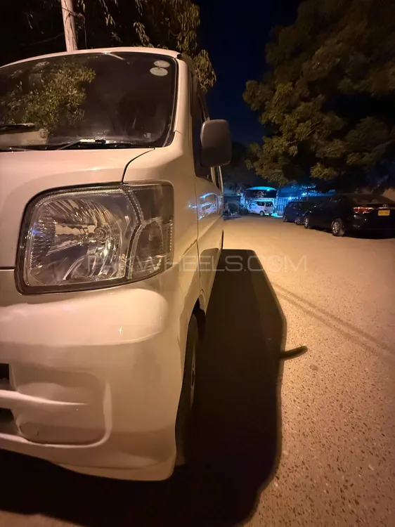 Daihatsu Hijet 2015 for Sale in Karachi Daihatsu Hijet 2015 for Sale in Karachi Image-3