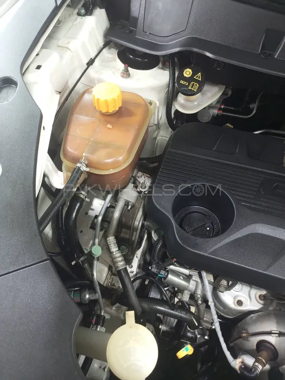 ڈی ایف ایس کے گلوری 580 2021 for Sale in کراچی ڈی ایف ایس کے گلوری 580 2021 for Sale in کراچی Image-17