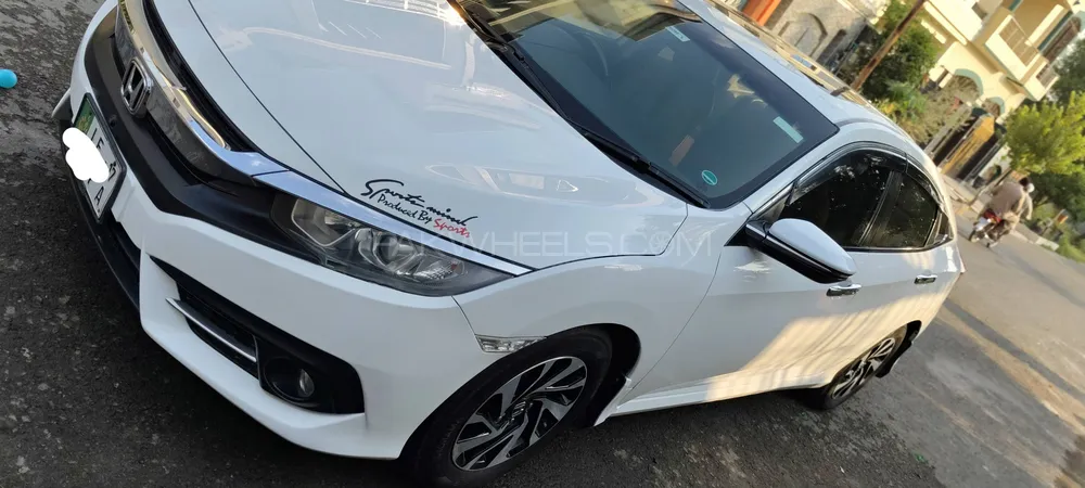 Honda Civic 2017 for Sale in Gujranwala Honda Civic 2017 for Sale in Gujranwala Image-3