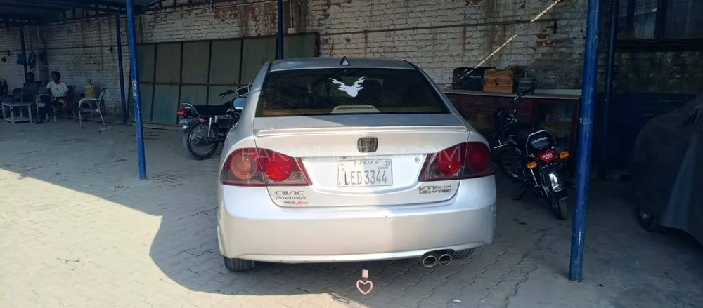 ہونڈا سوک 2010 for Sale in گجرات ہونڈا سوک 2010 for Sale in گجرات Image-4