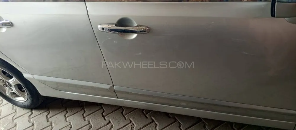 ہونڈا سوک 2010 for Sale in گجرات ہونڈا سوک 2010 for Sale in گجرات Image-13