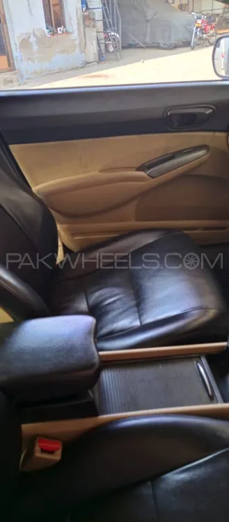 ہونڈا سوک 2010 for Sale in گجرات ہونڈا سوک 2010 for Sale in گجرات Image-15