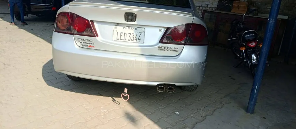 ہونڈا سوک 2010 for Sale in گجرات ہونڈا سوک 2010 for Sale in گجرات Image-19