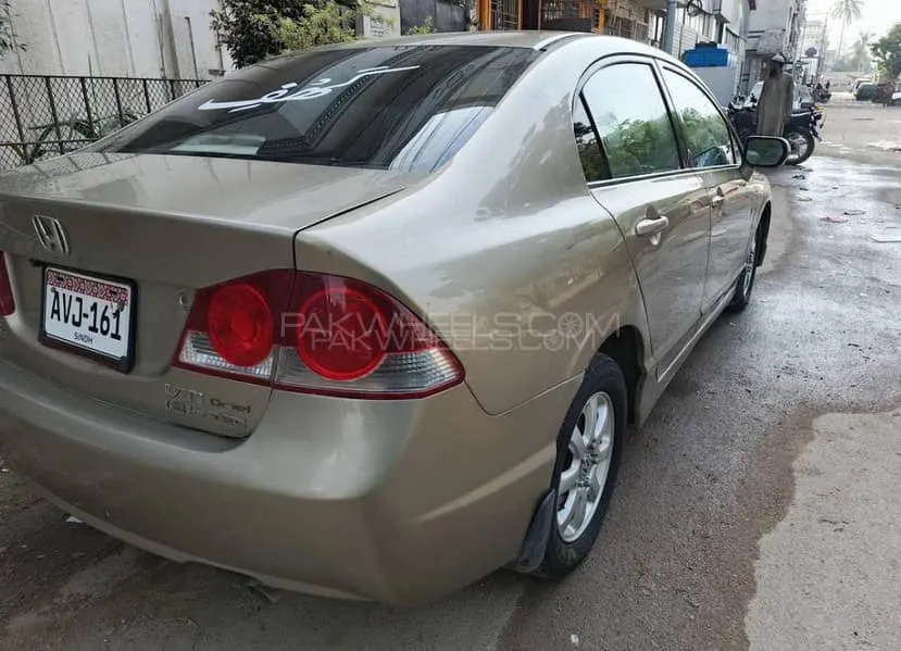 Honda Civic 2011 for Sale in Karachi Honda Civic 2011 for Sale in Karachi Image-7