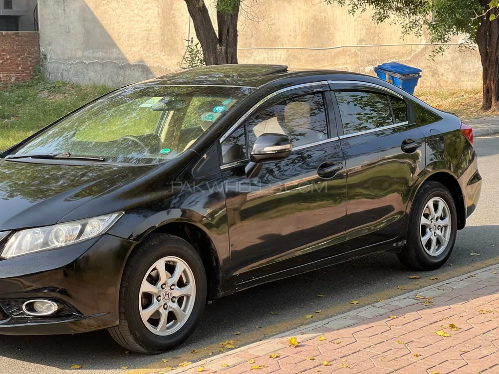 Honda Civic 2014 for Sale in Lahore Image-1
