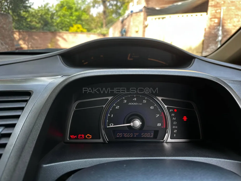 Honda Civic 2011 for Sale in Lahore Honda Civic 2011 for Sale in Lahore Image-5