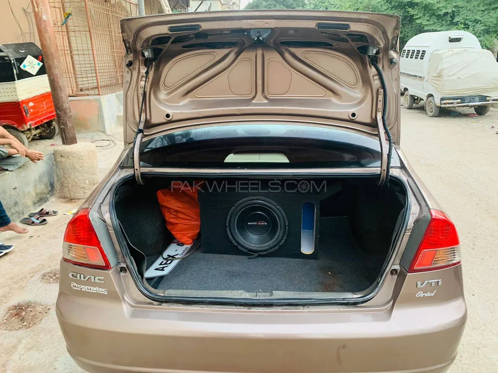 ہونڈا سوک 2003 for Sale in کراچی ہونڈا سوک 2003 for Sale in کراچی Image-13