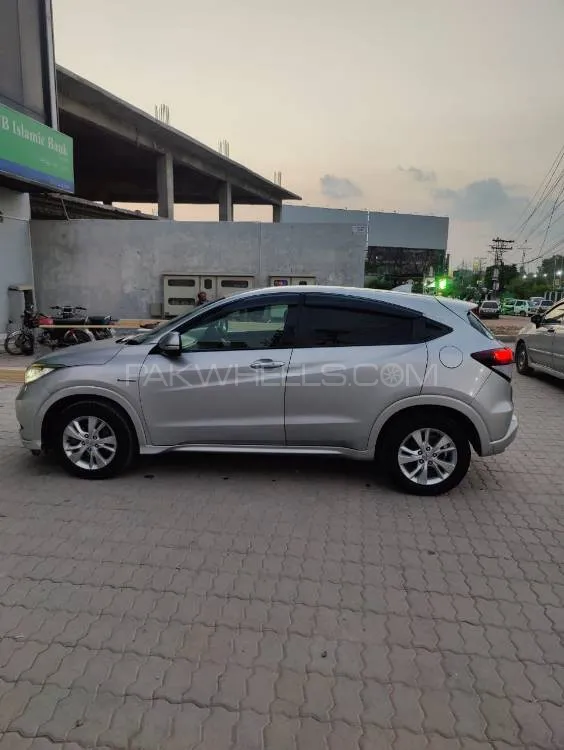 Honda Vezel 2014 for Sale in Islamabad Honda Vezel 2014 for Sale in Islamabad Image-8