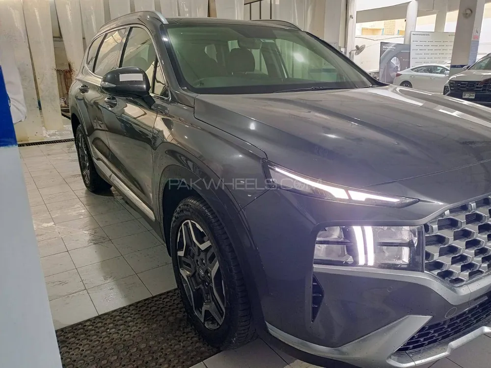 Hyundai Santa Fe 2023 for Sale in Karachi Image-1